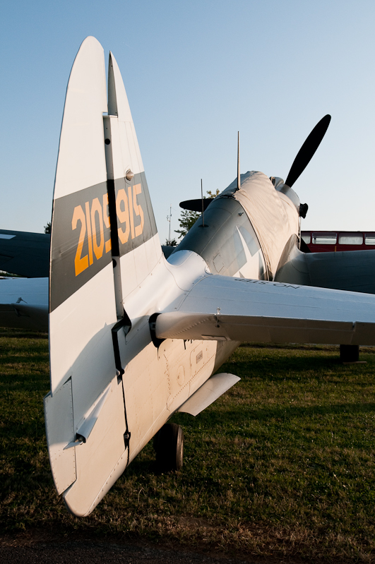 Curtiss P-40 N Warhawk